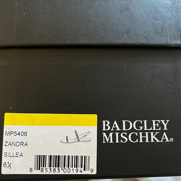 Badgley Mischka Zandra Sandals - Picture 7 of 7